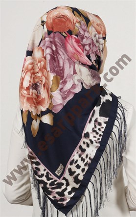 Piramit Püsküllü Eşarp 111-0023-97