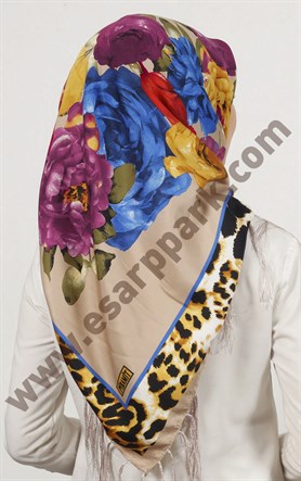 Piramit Püsküllü Eşarp 111-0023-99