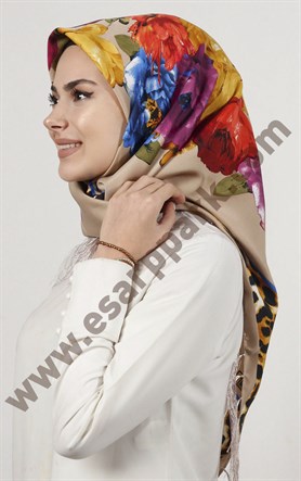 Piramit Püsküllü Eşarp 111-0023-99