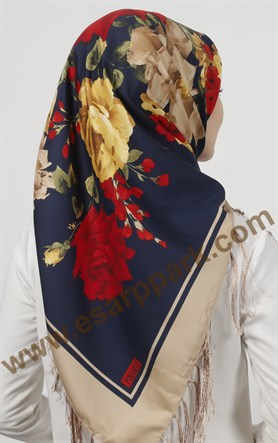 Piramit Püsküllü Eşarp 111-0025-03