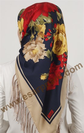 Piramit Püsküllü Eşarp 111-0025-03