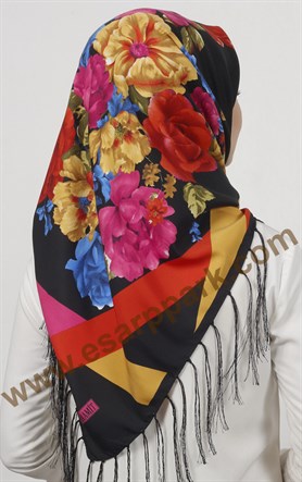 Piramit Püsküllü Eşarp 111-0025-05