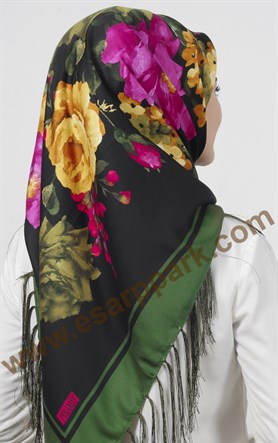 Piramit Püsküllü Eşarp 111-0025-06