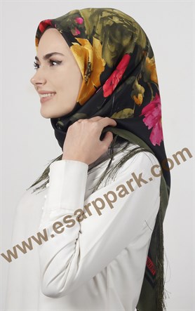 Piramit Püsküllü Eşarp 111-0025-06