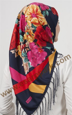 Piramit Püsküllü Eşarp 111-0025-09