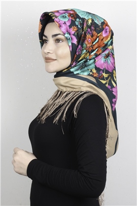 Piramit Püsküllü Eşarp 111-0075 Yeşil