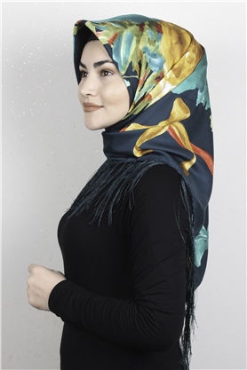 Piramit Püsküllü Eşarp 111-0076 Yeşil