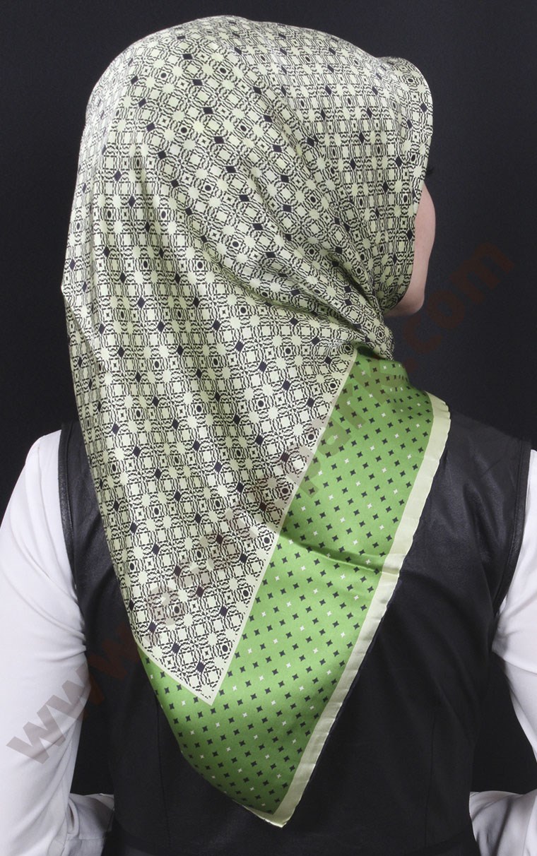 % 30 İpek Eşarp 5281-18