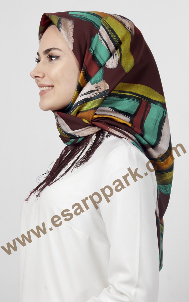 111-0016-01 PİRAMİT PÜSKÜLLÜ EŞARP