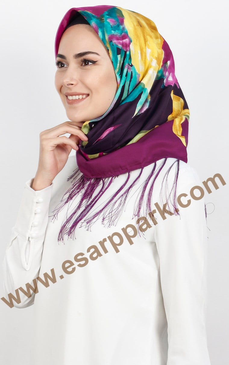 111-0016-10 PİRAMİT PÜSKÜLLÜ EŞARP