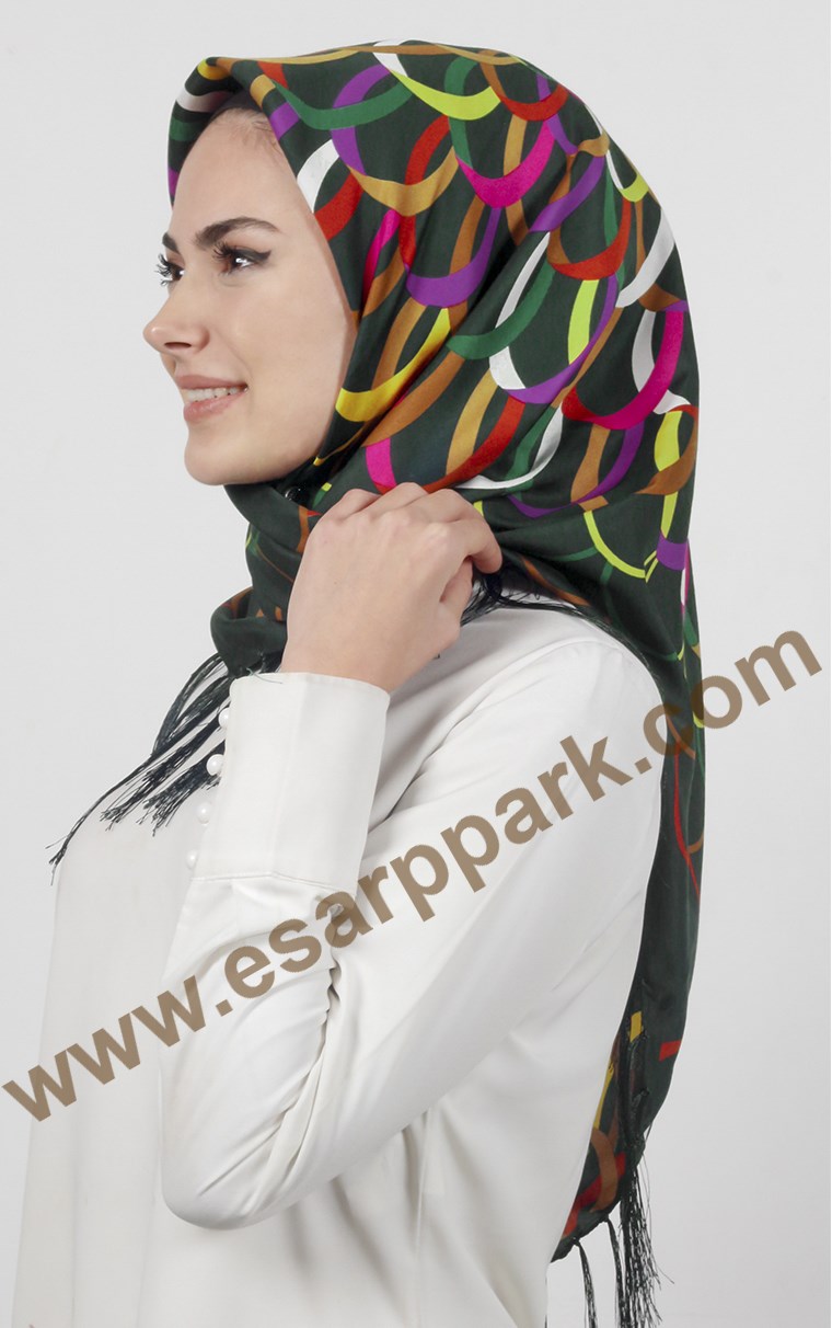 111-0022-05 PİRAMİT PÜSKÜLLÜ EŞARP