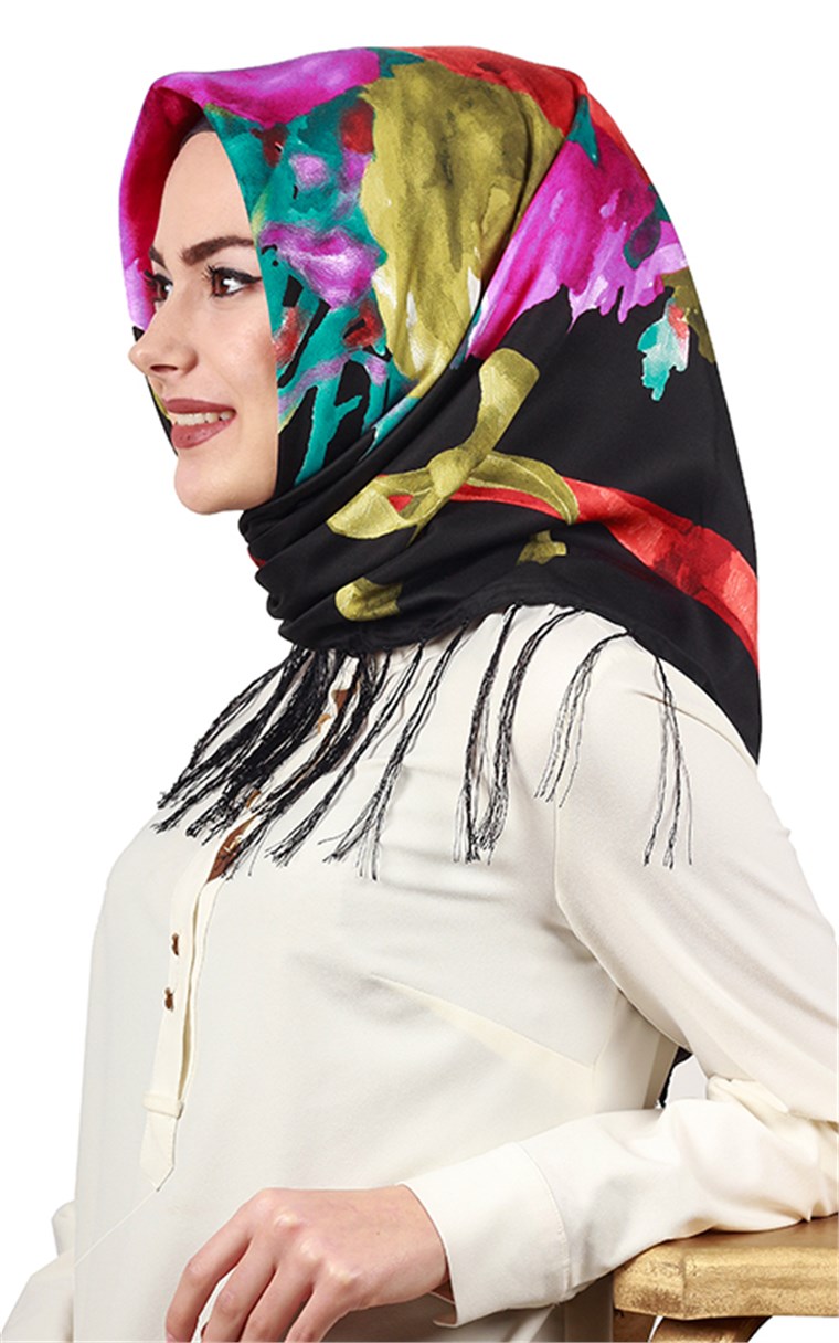 111-0018-03 PİRAMİT PÜSKÜLLÜ EŞARP