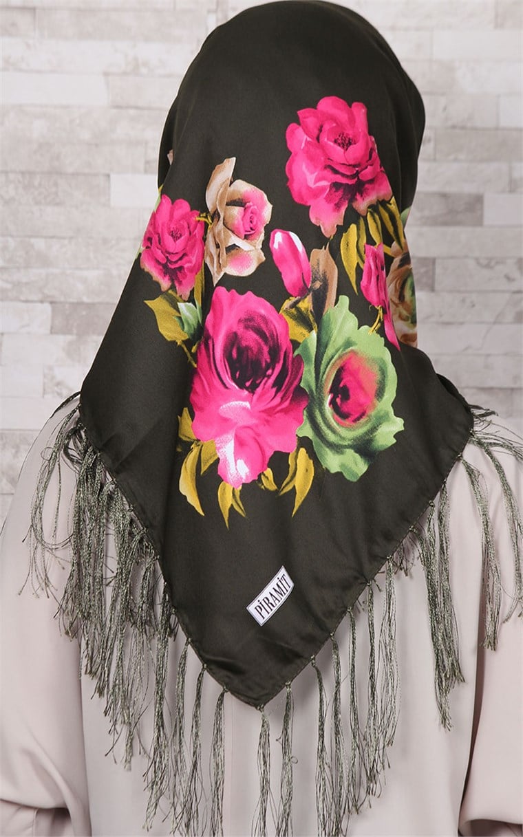 111-0001-01 PİRAMİT PÜSKÜLLÜ EŞARP KINA YEŞİLİ