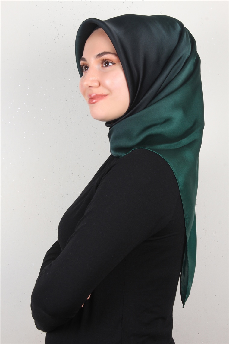 Aker Düz İpek Eşarp 7656701-353 Zümrüt
