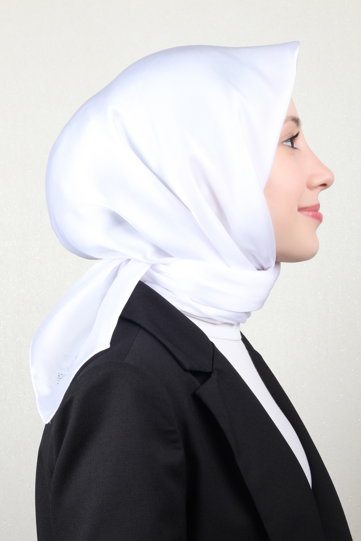 Aker Kristal Eşarp 1070900-913 Beyaz