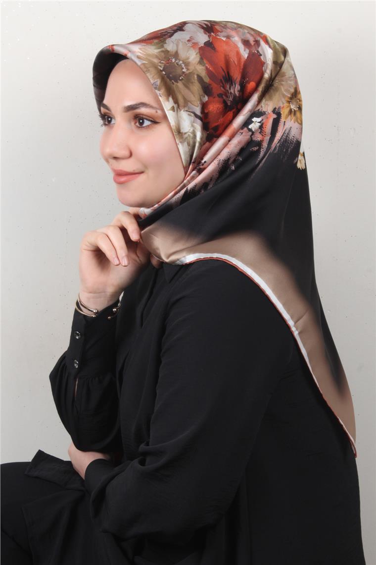 Armine 2023 Yaz 8949-03 