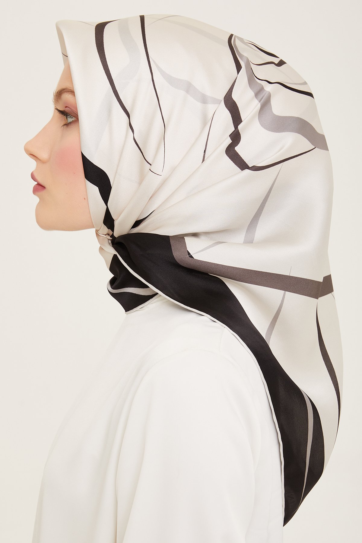 Armine 2024 Yaz 9115-85