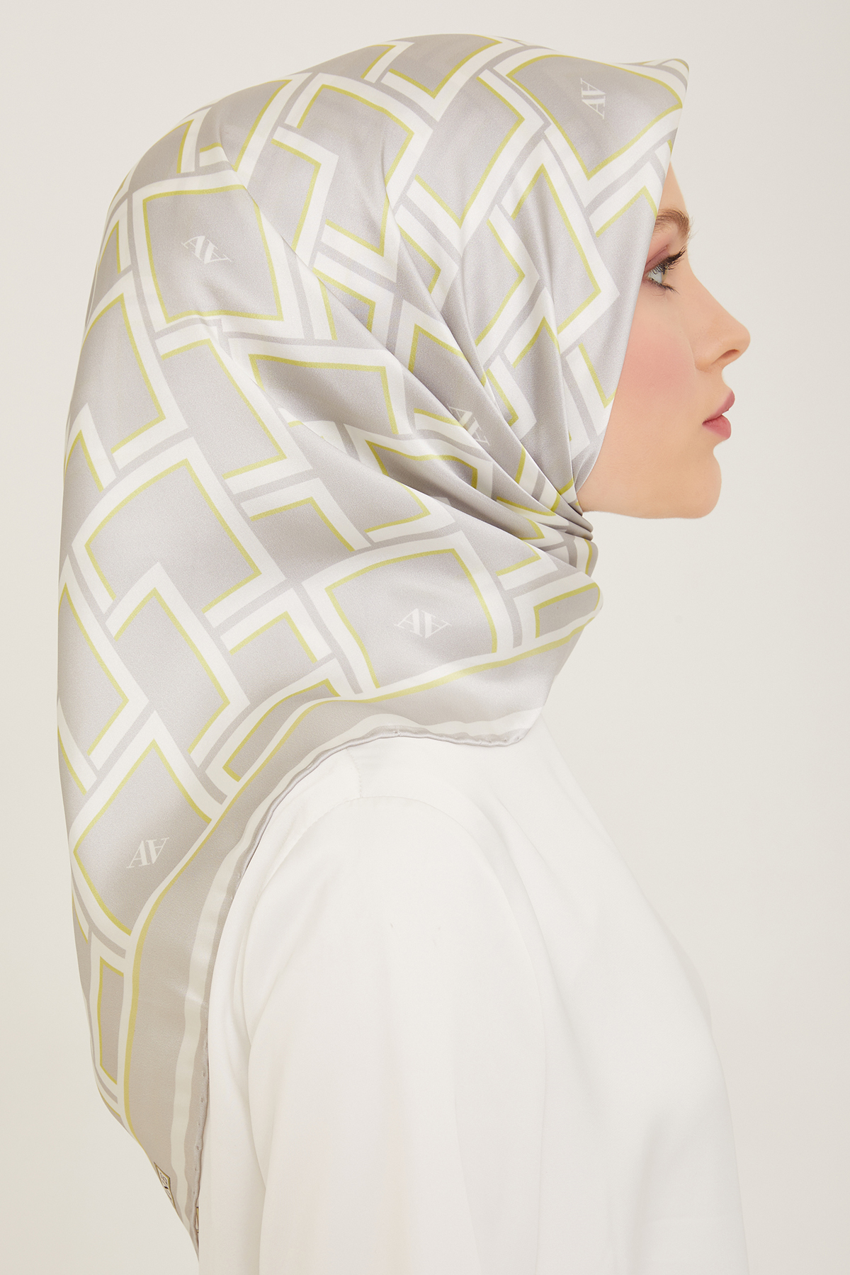 Armine 2024 Yaz 9132-55