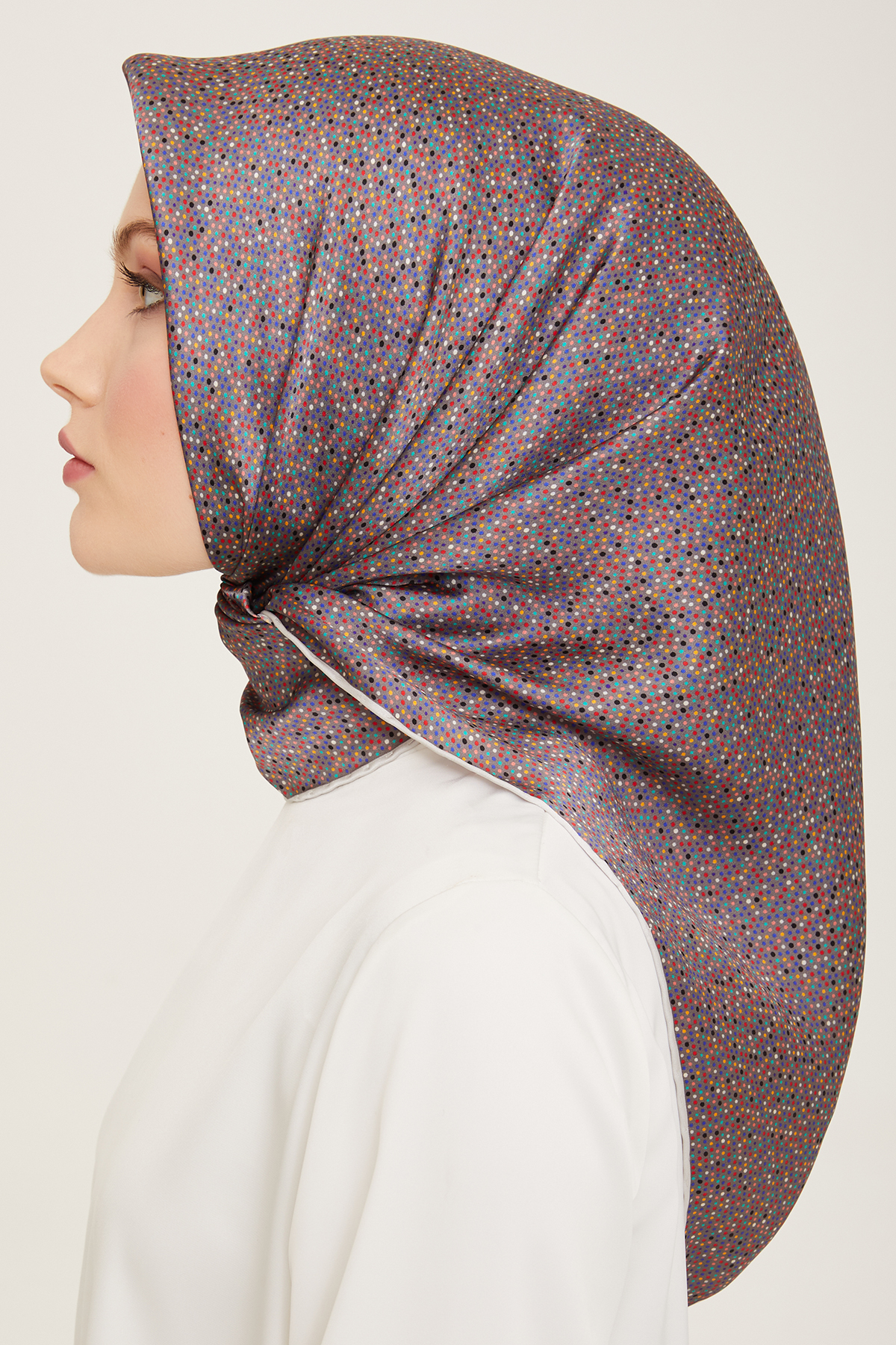 Armine 24 Yaz 9113-84