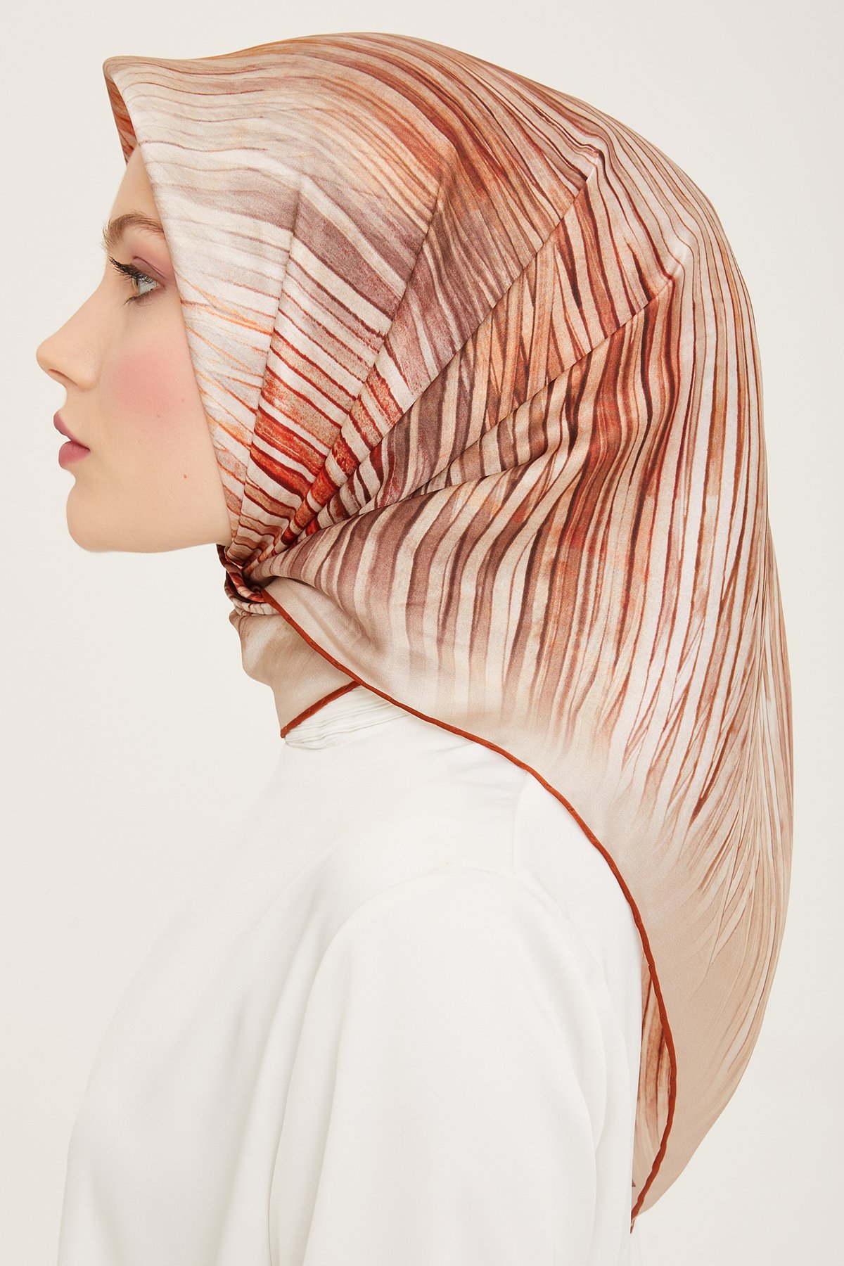 Armine 24 Yaz 9143-07