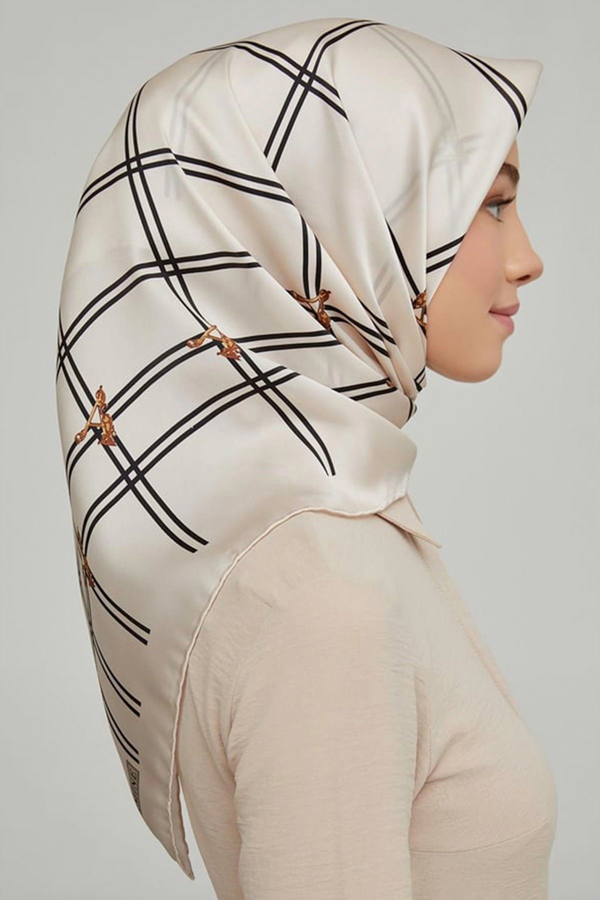 Armine Nostalji İpek Eşarp 8656-04