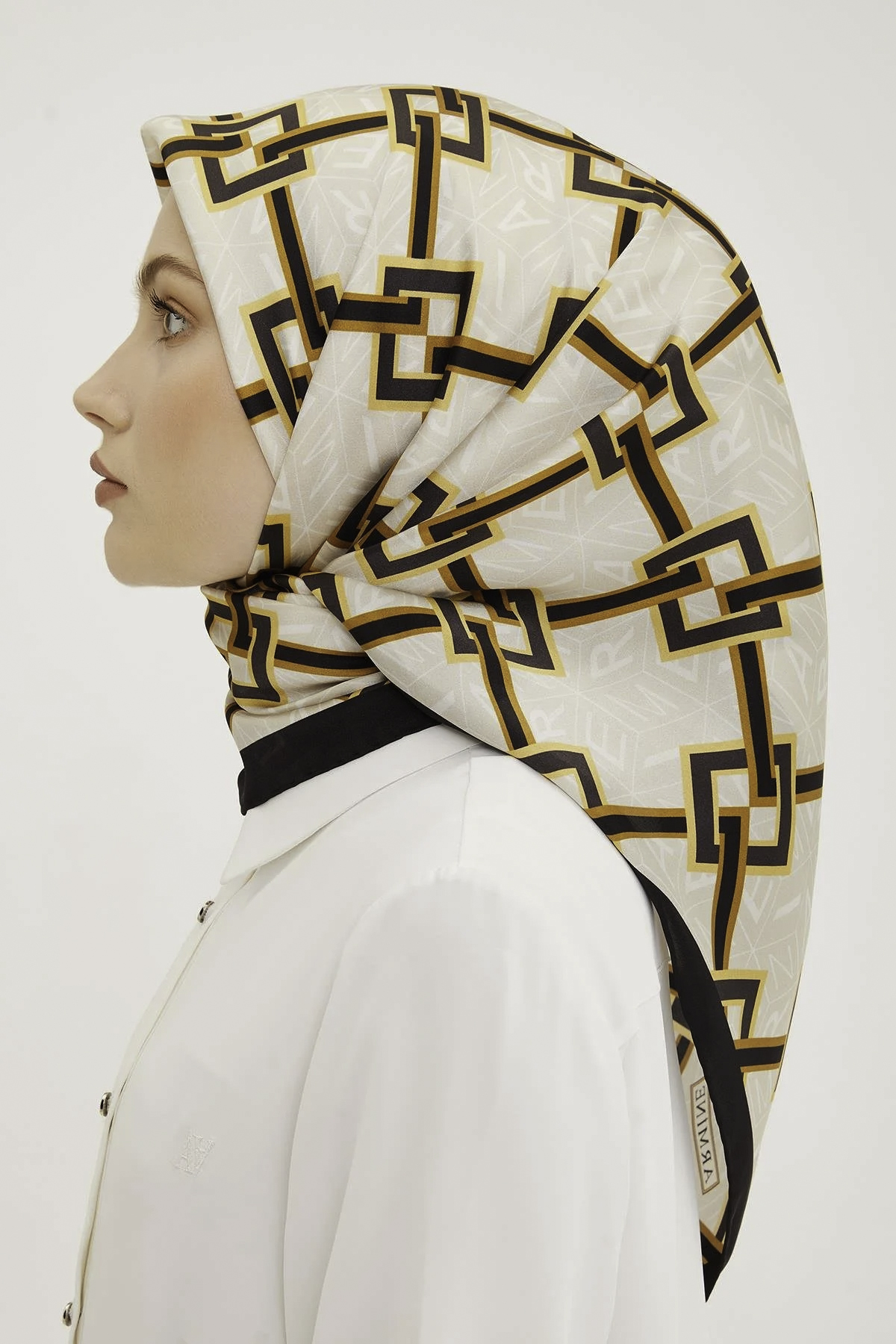 Armine Nostalji İpek Eşarp 89400-05