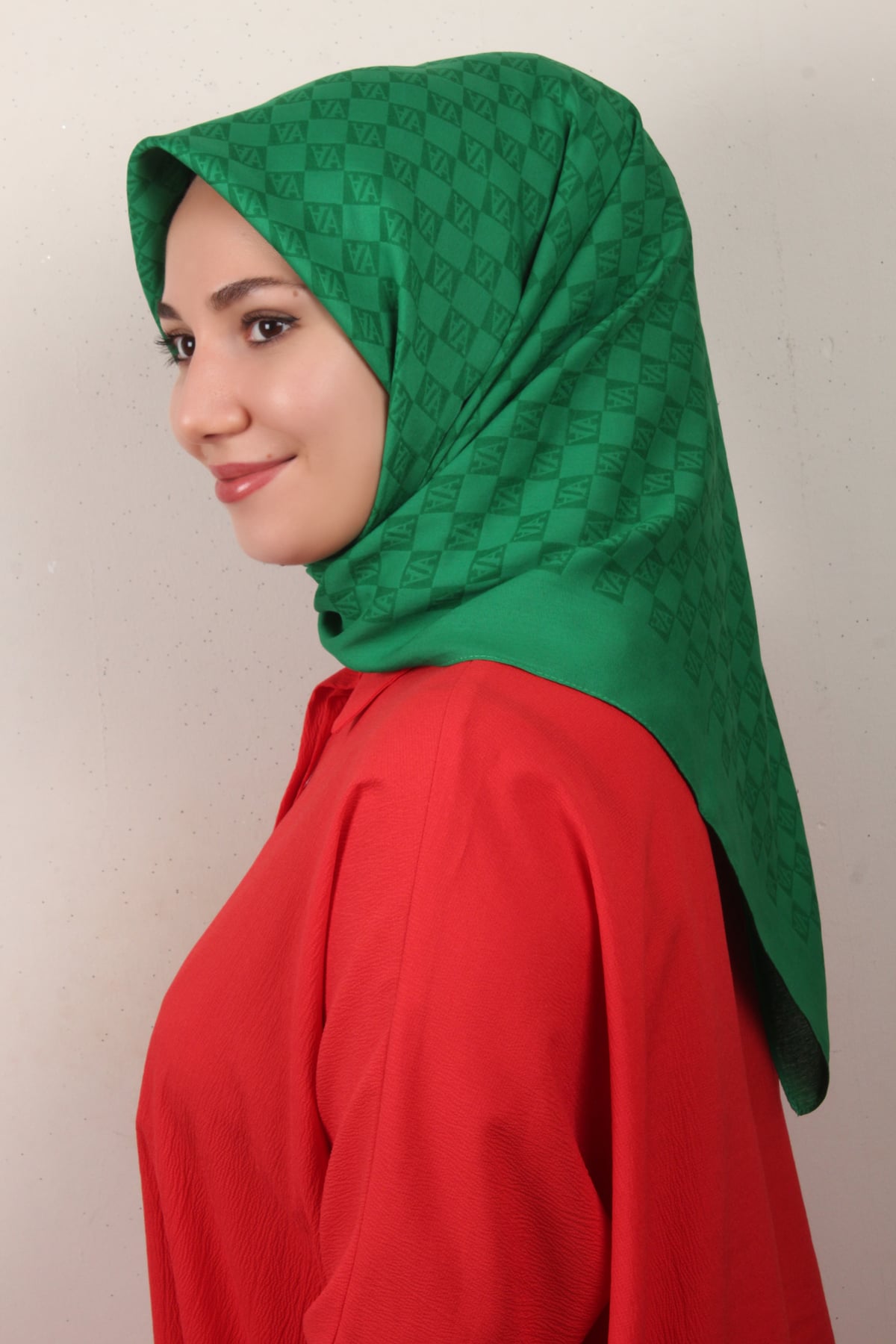 Armine Ultralight Eşarp 3102-7 Benetton
