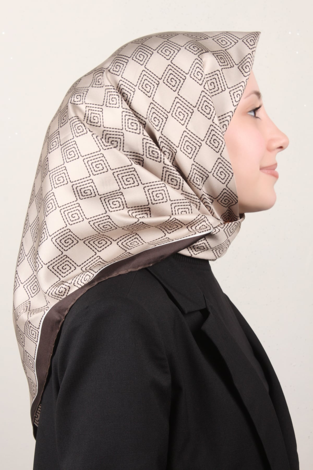 Belli Twil İpek Eşarp 4003-51 Bej
