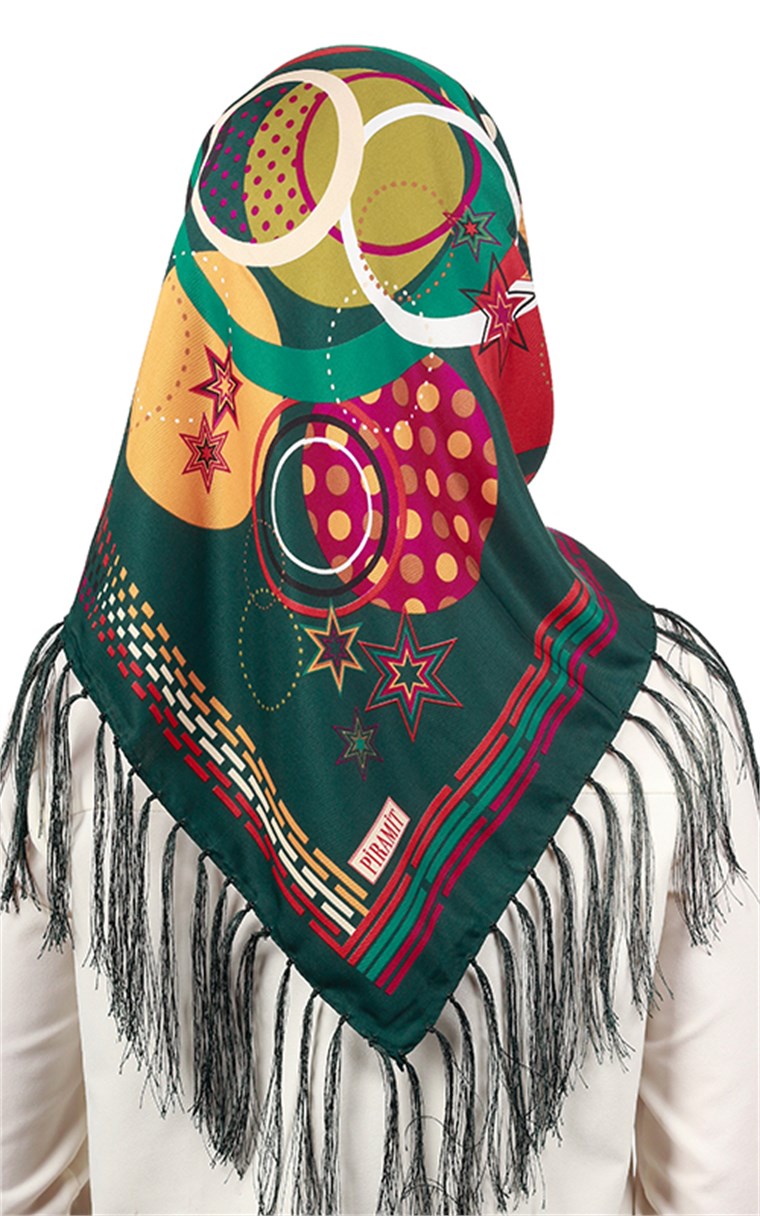 111-0019-04 PİRAMİT PÜSKÜLLÜ EŞARP