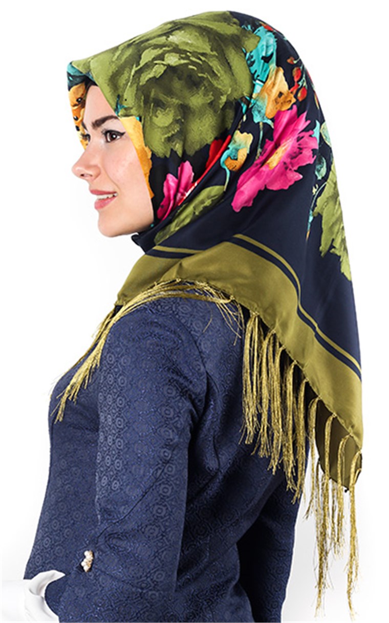 111-0012-13 PİRAMİT PÜSKÜLLÜ EŞARP