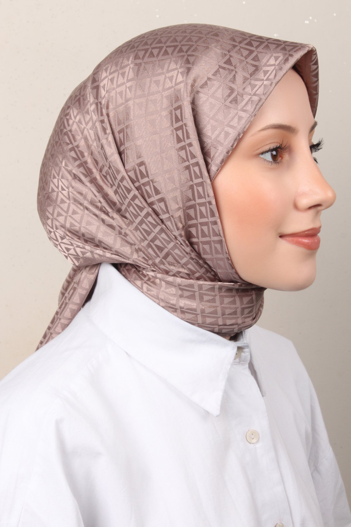 Golden Jakar Eşarp 4139-15