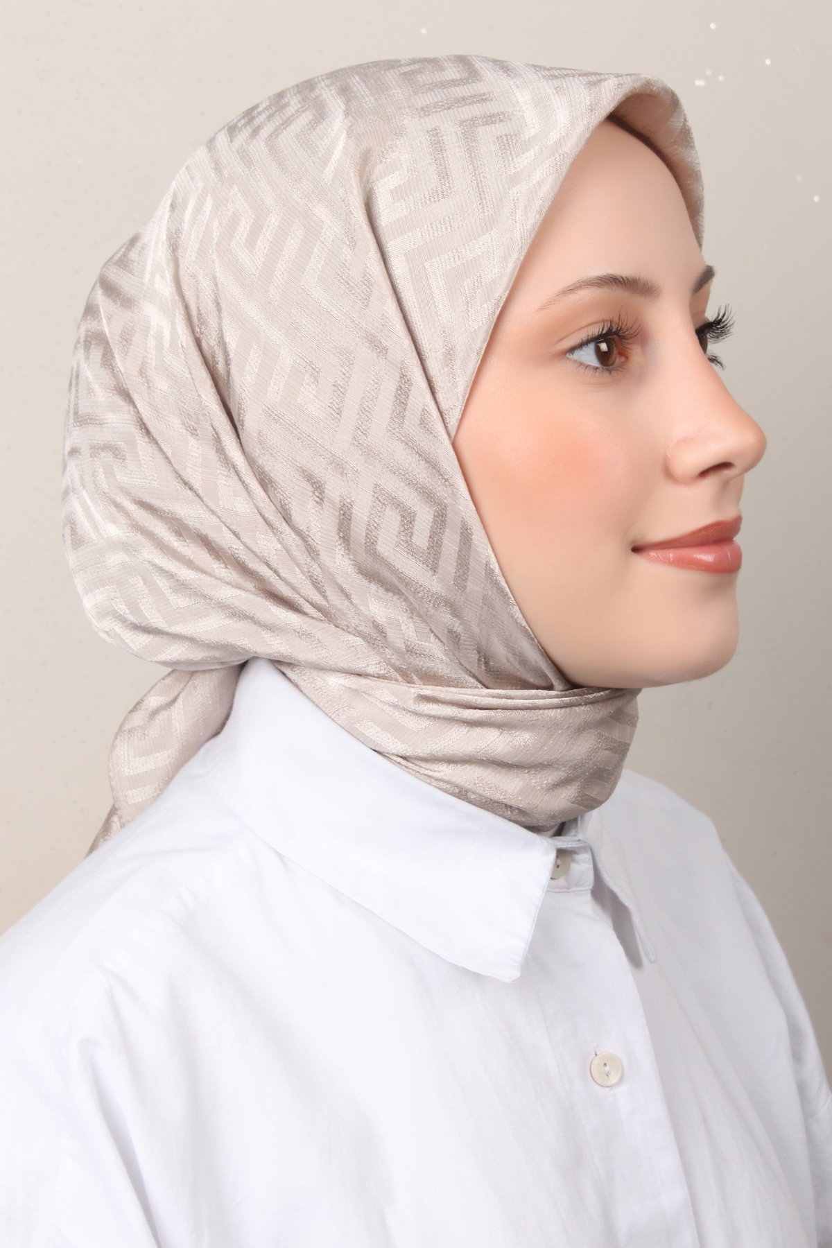 Golden Jakar Eşarp 4202-14