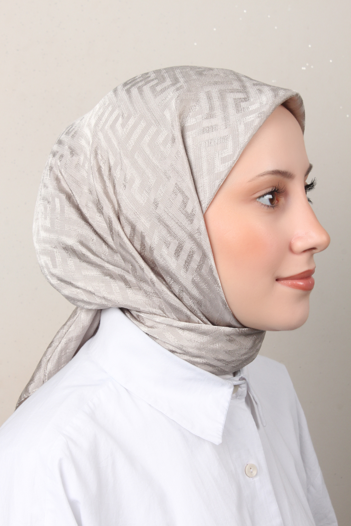 Golden Jakar Eşarp 4202-16