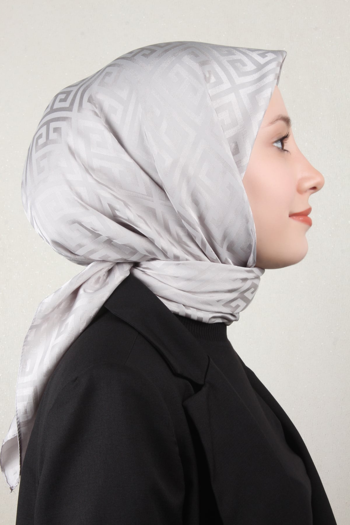 Golden Jakar Eşarp Grift Desen 4118-12 Gümüş