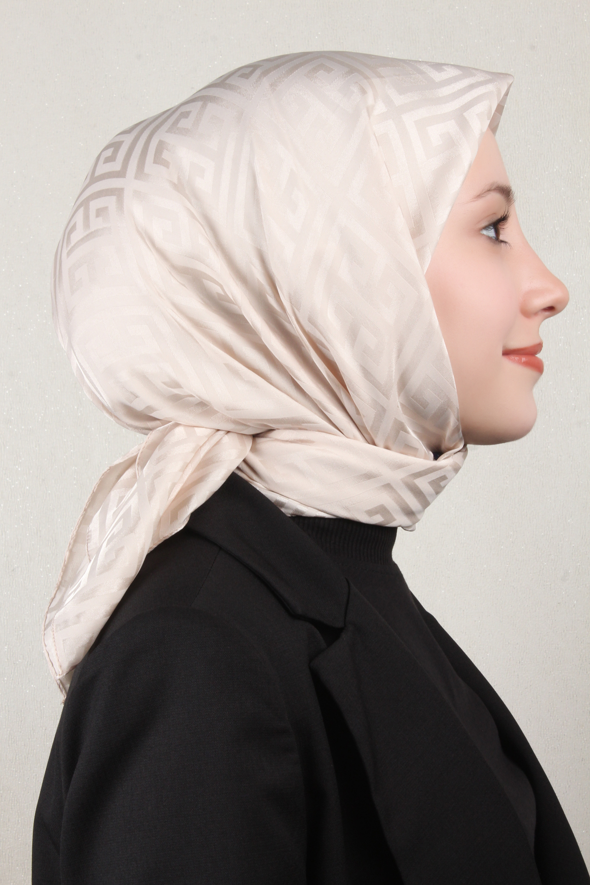 Golden Jakar Eşarp Grift Desen 4118-16 Krem