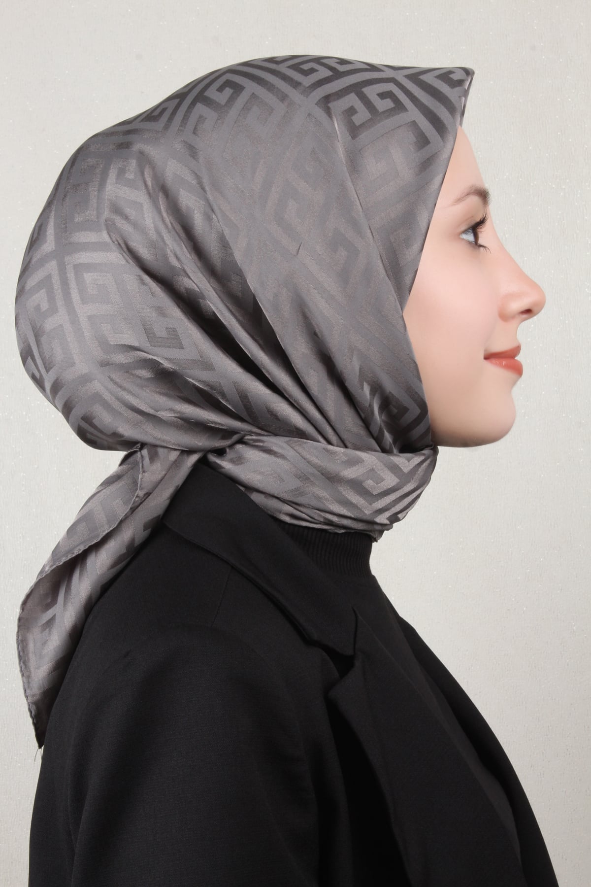 Golden Jakar Eşarp Grift Desen 4118-9 Füme