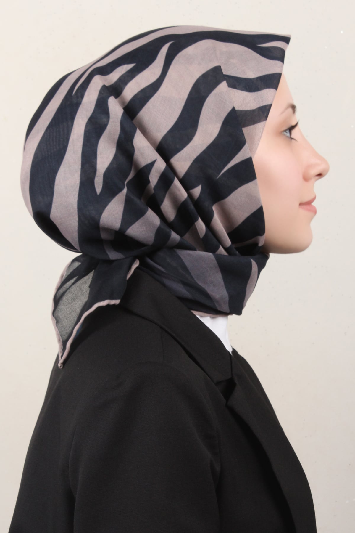Lo'cella Pamuklu Soft Eşarp 4160-10 Siyah-Taş