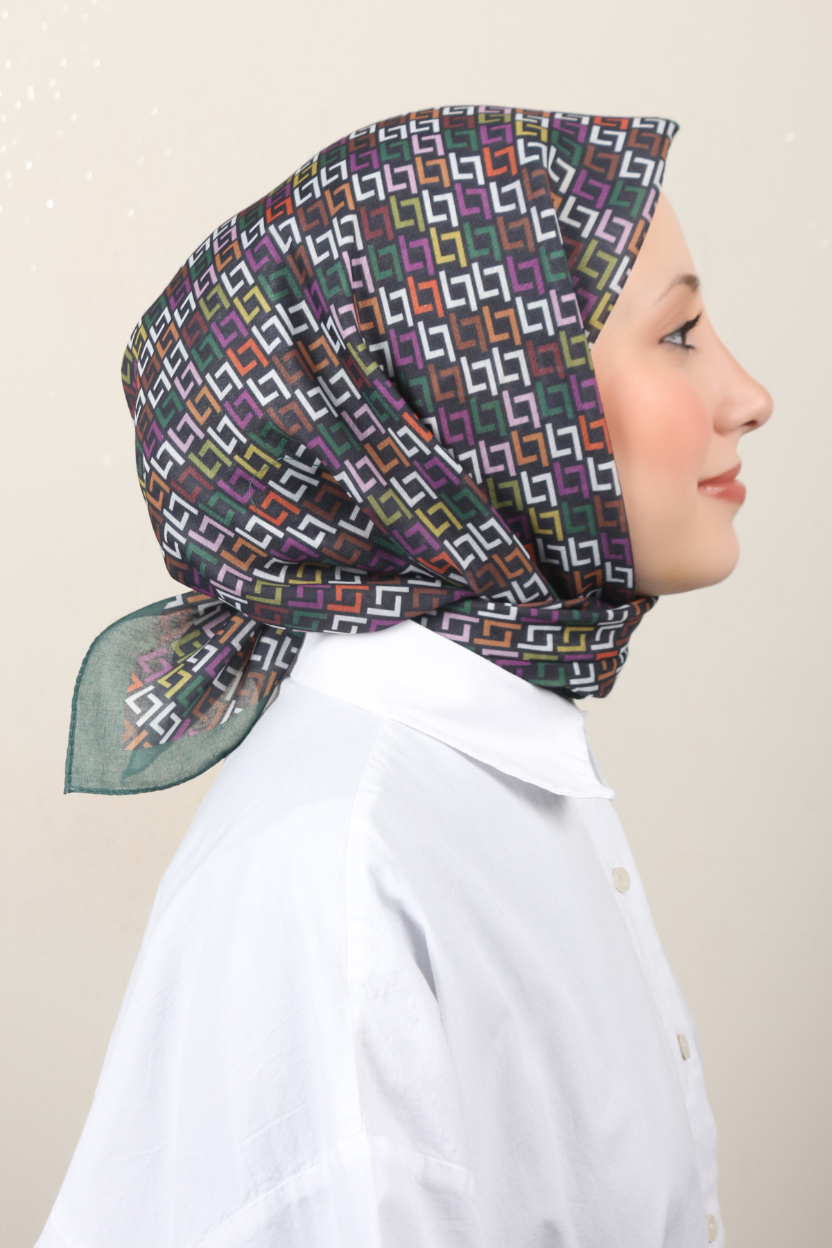 Lux Soft Pamuklu Eşarp 4040-223 Zümrüt 
