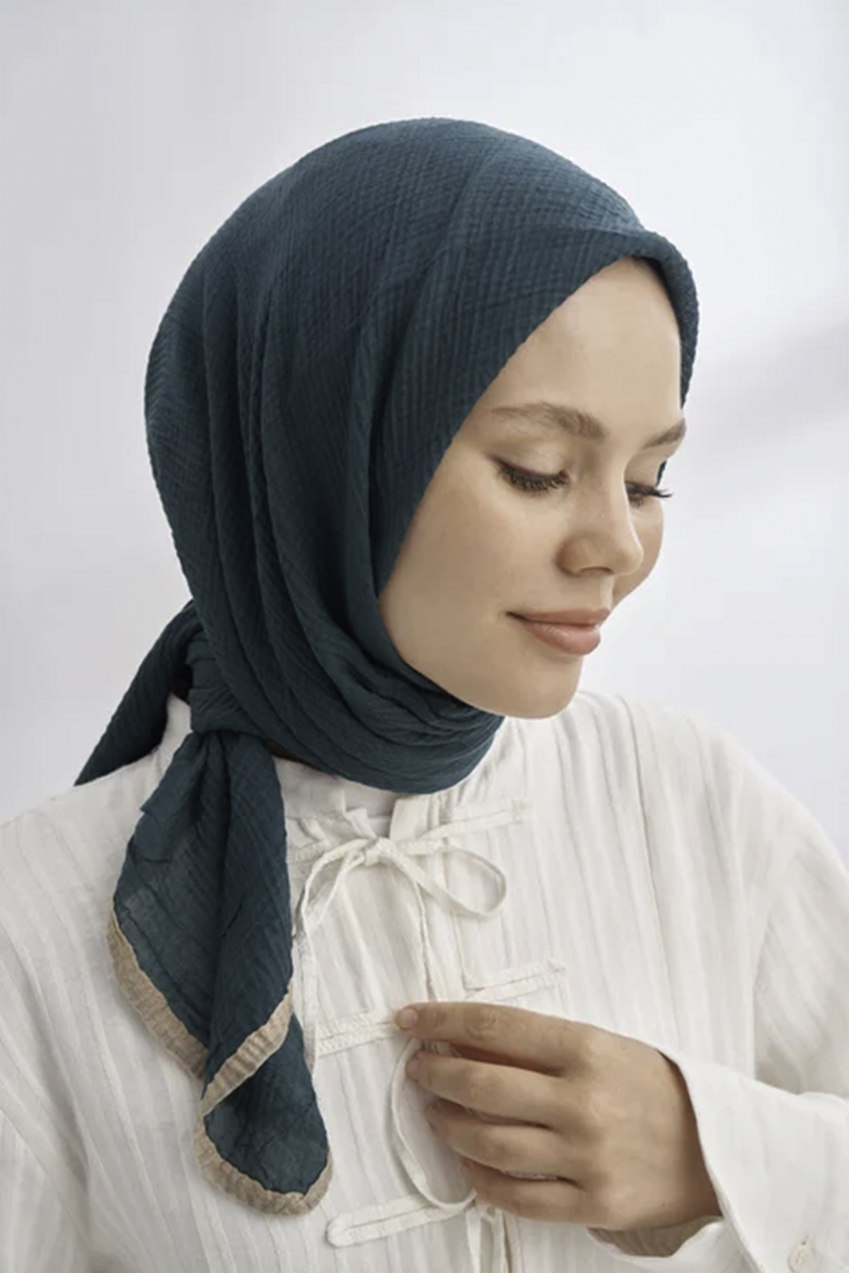 Müslin Biyeli Eşarp 3353-42 Zümrüt 