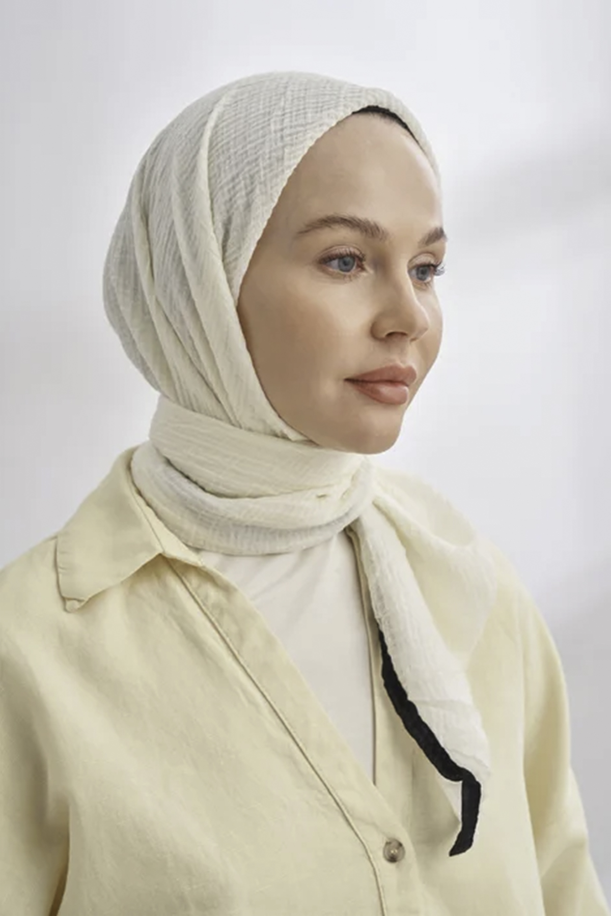 Müslin Biyeli Eşarp 3353-69 Ekru 