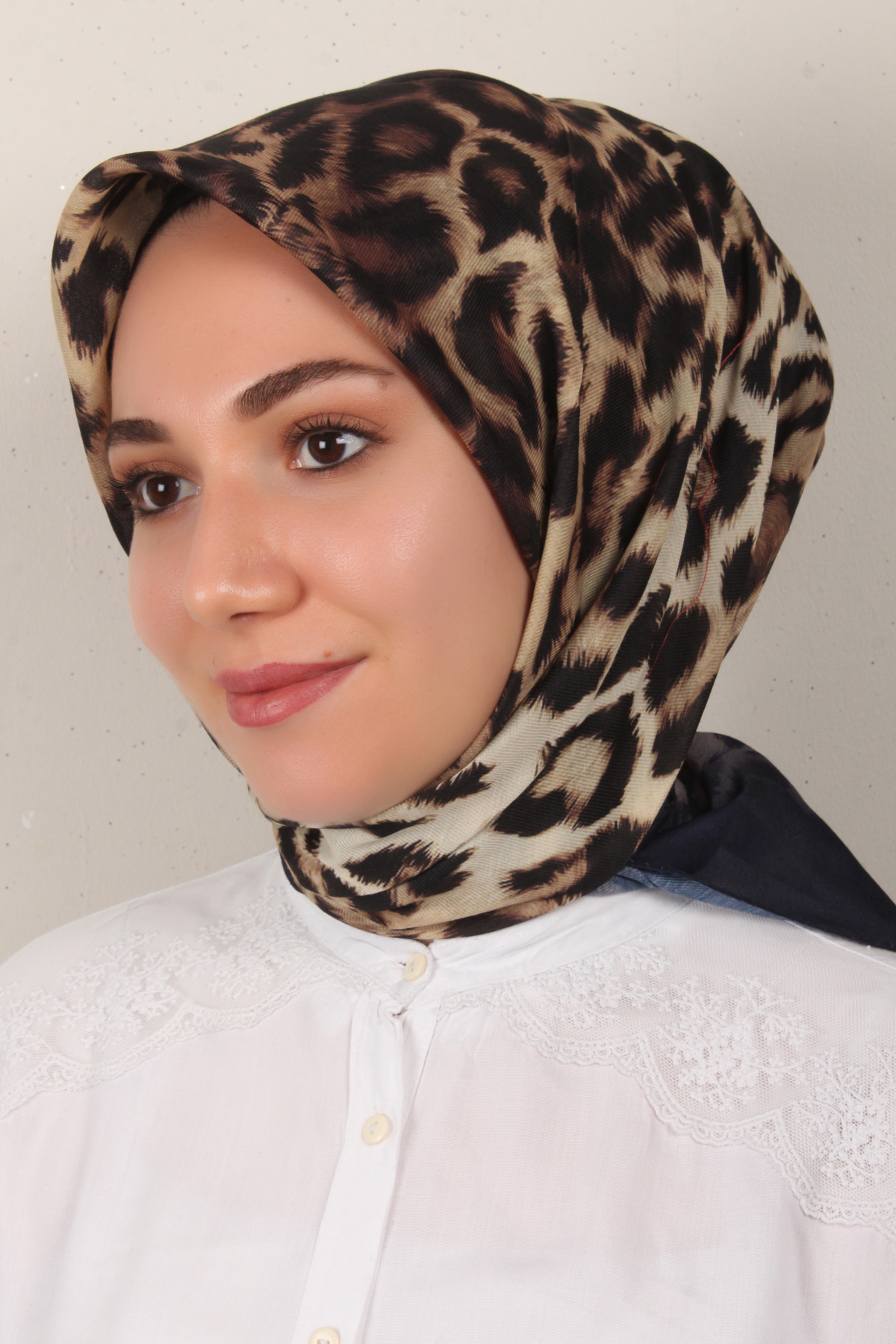 Nirvana Soft Eşarp 3341-8 Lacivert