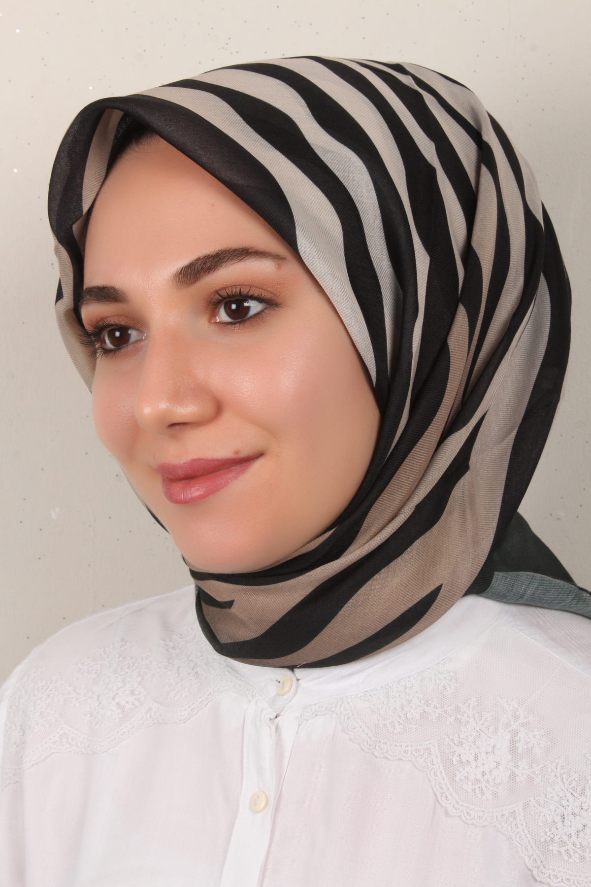 Nirvana Soft Eşarp 3342-1 Zümrüt