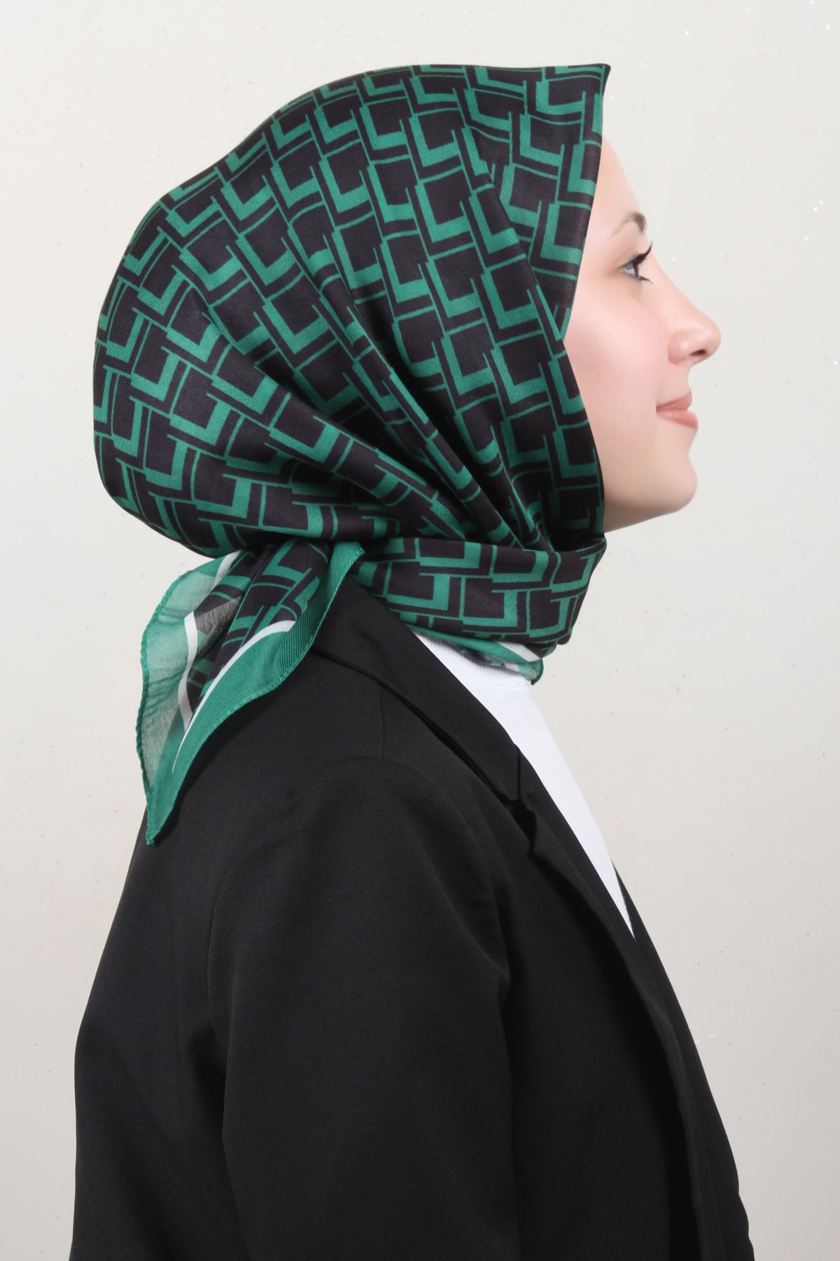 Nirvana Soft Eşarp 8110-9 Benetton