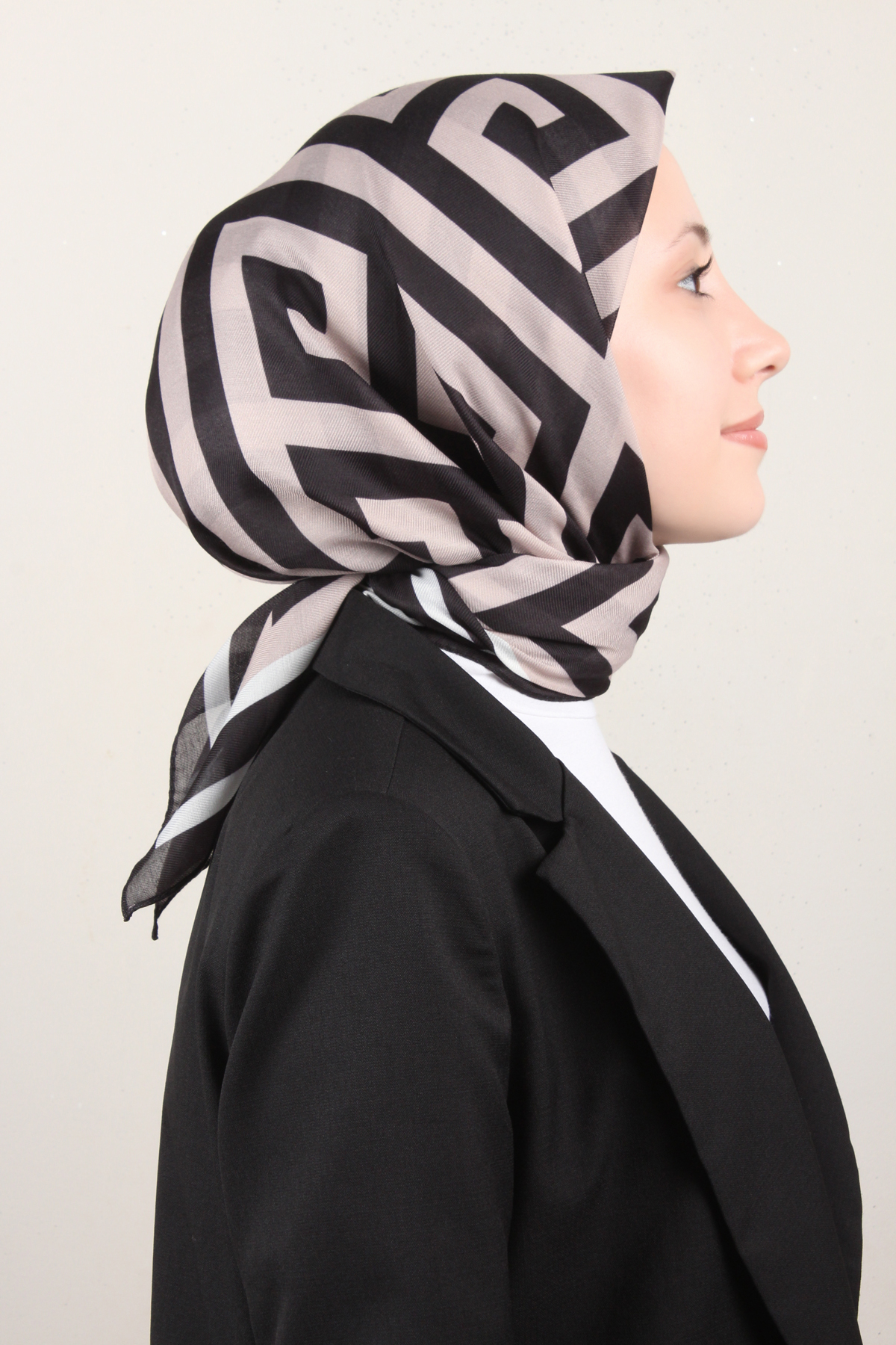 Nirvana Soft Eşarp 8113-10 Siyah-Bej