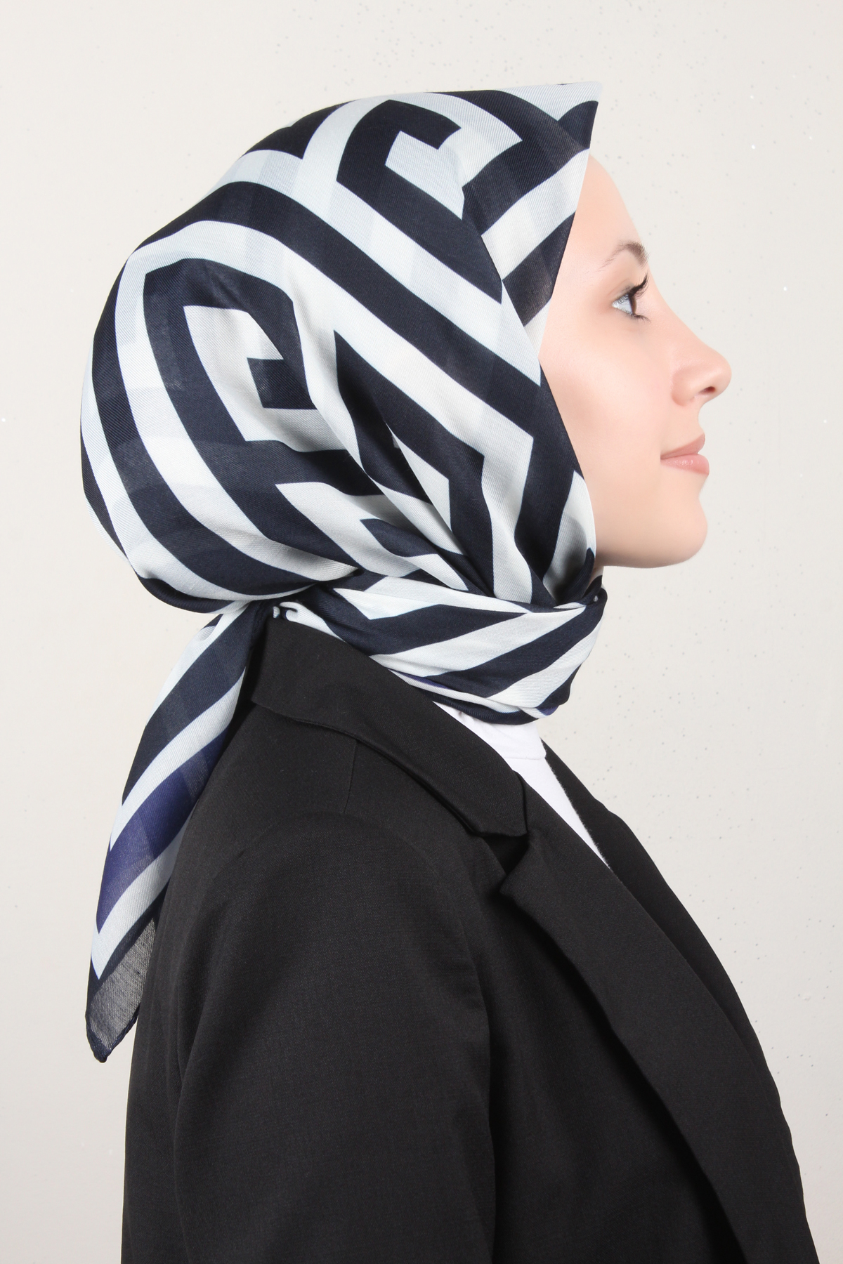 Nirvana Soft Eşarp 8113-8 Lacivert