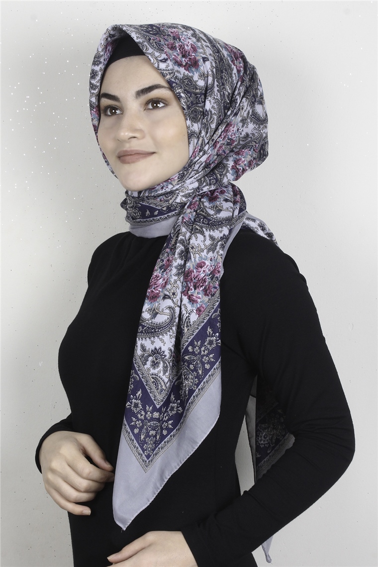 Pamuklu 140x140 Cm Eşarp 1070-76