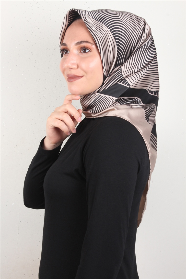 Piramit Eşarp 4653-67