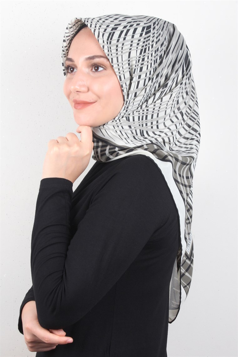 Piramit Krep Eşarp 116-0004-04 Yeşil