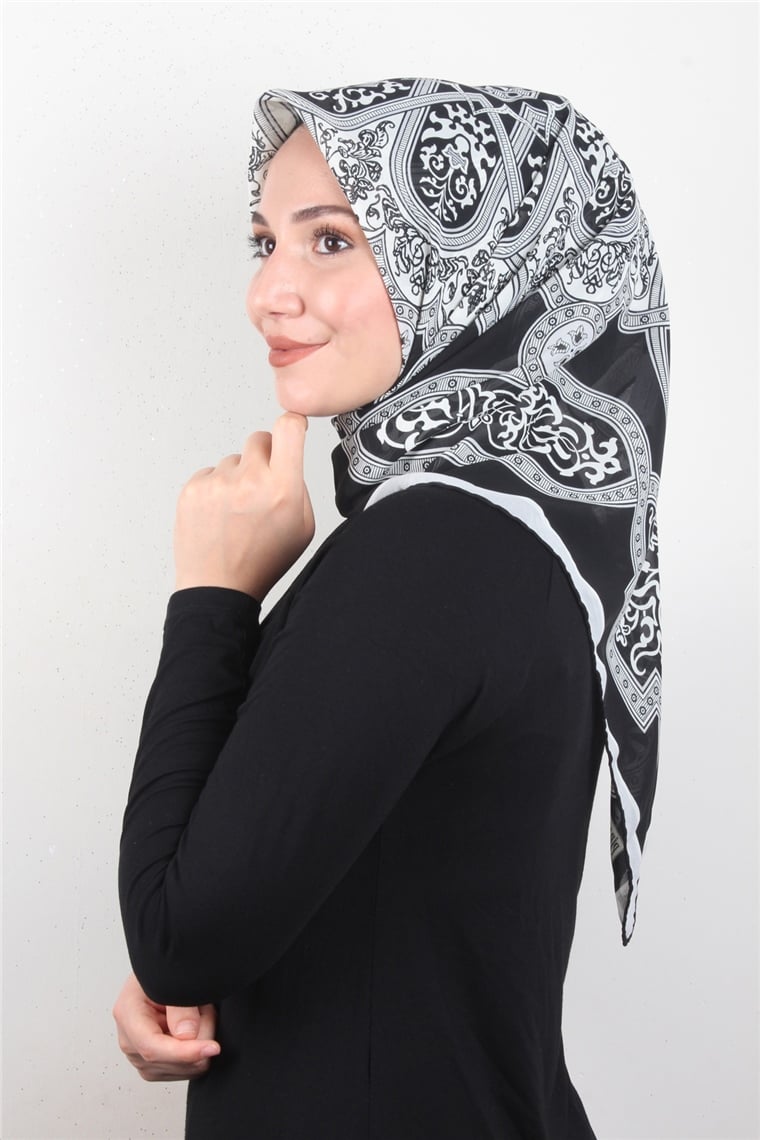 Piramit Krep Eşarp 116-0010-04 Siyah-Beyaz