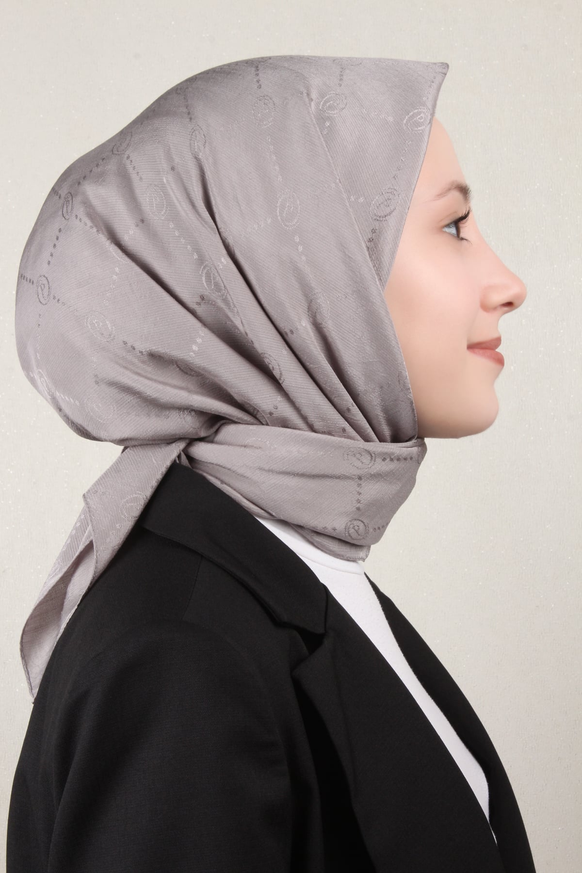 Piramit Monogram Eşarp 4117-26 Duman